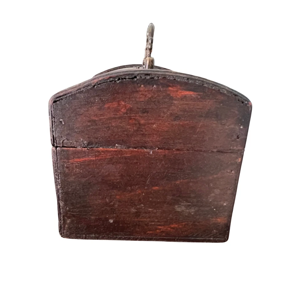 Vintage Floral Style Decorative Trinket Box Wooden Keepsake Chest Ornate Handle - Image 3 of 4