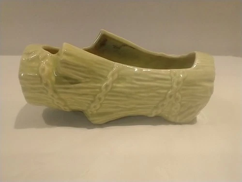 MCCOY POTTERY 7-inch CHARTREUSE GREEN LOG WITH CHAINS PLANTER 1954 ART POTTERY