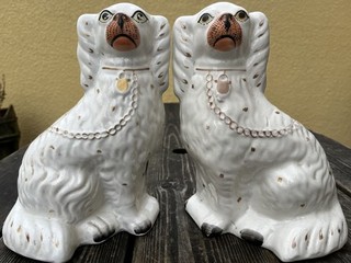 SUPERB PAIR: 19thC STAFFORDSHIRE WHITE & GILT SEATED SPANIEL DOGS c1860s