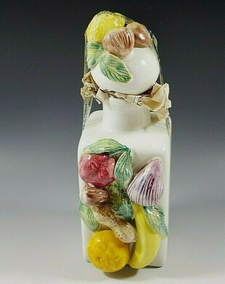 UMBRIA GUBBIO ITALY FIGURAL OIL OR VINEGAR BOTTLE TROMPE L'OEIL VTG #11
