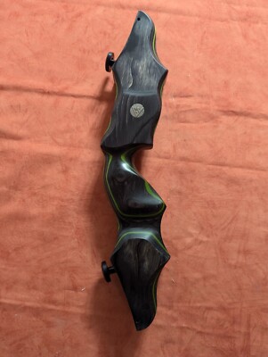 Poignée KINETIC Evolium ILF 25'' - CEV N ARCHERY