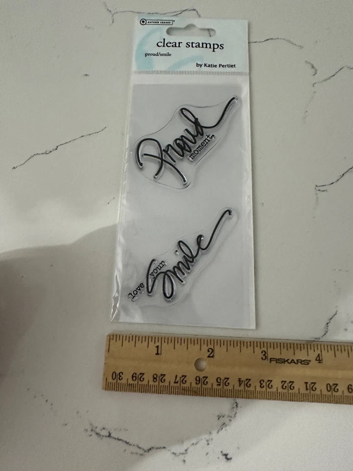 Estampillas transparentes de hojas de otoño de Katie Pertiet ~ Momentos orgullosos ama tu sonrisa 2 piezas Foto 3 de 4