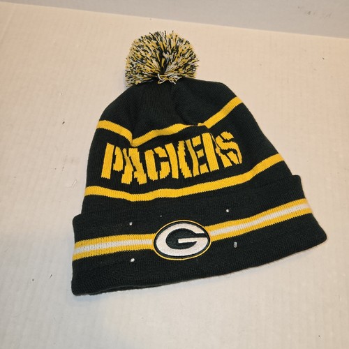 Green Bay Packers FOCO Light 'Em Up LED Cuffed Pom Top Knit Beanie Hat Beanie