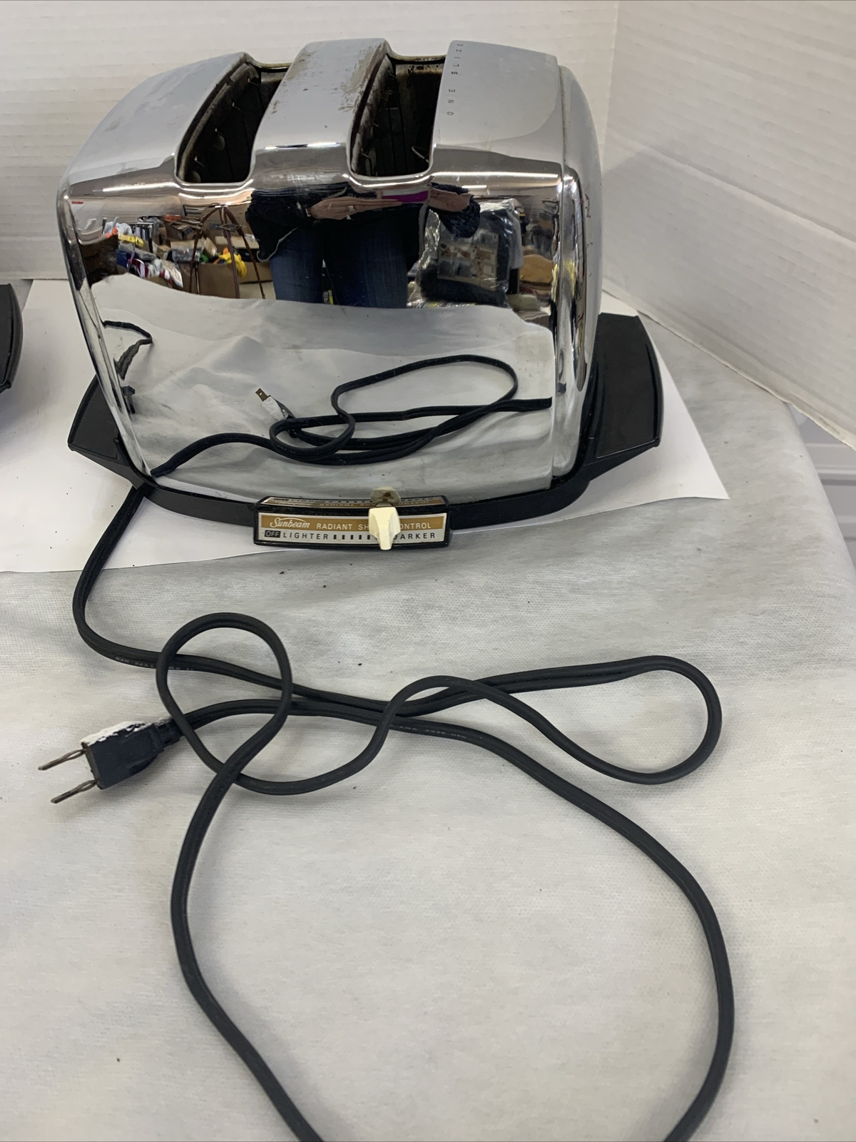 Vintage Sunbeam Radiant Control Auto Drop Toaster Model ATW Chrome USA