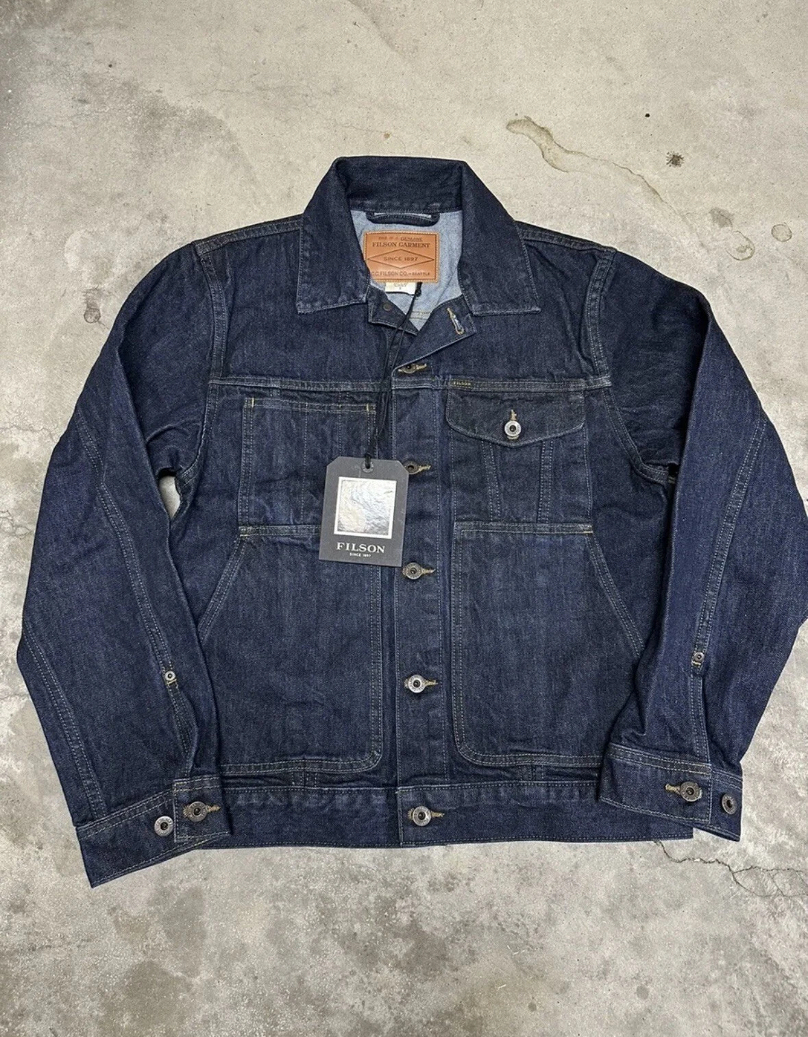 NWT Filson Unlined Denim Short Cruiser Rinsed Indigo Blue Mens Button USA 2XL