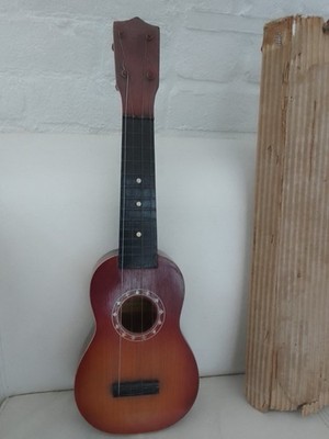ANTIKE VINTAGE STERNSOPRAN UKULELE JAPAN 1910 1920er TOLLER ZUSTAND.