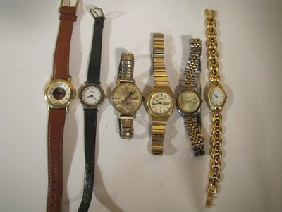 Assorted Brands Vintage Women's Watches Banded Collectible Lot of 6 Parts Repair