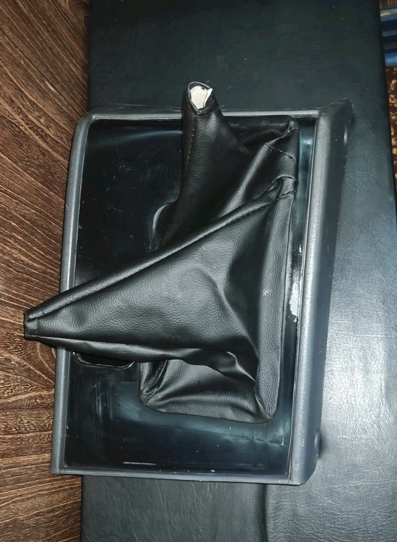 1991-1996 Toyota Land Cruiser 80 Series LX450 RHD Manual Shifter