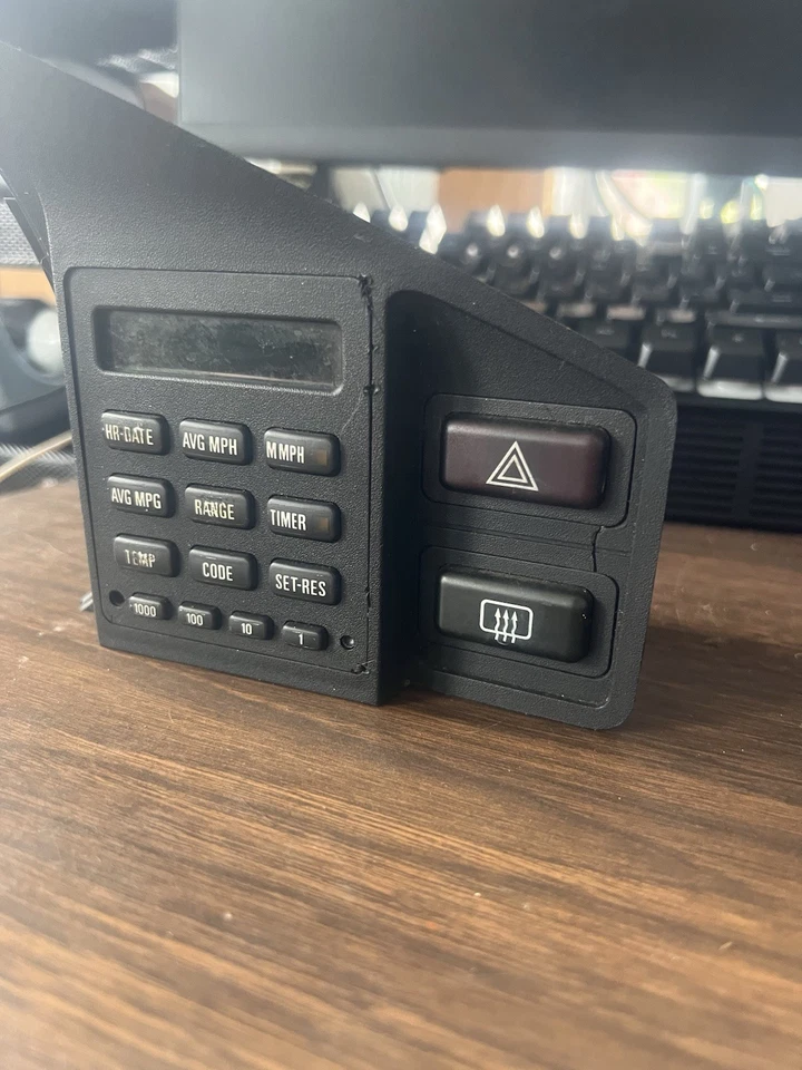 BMW E28 OBC Panel Complete OEM 1367688 528e 533i 535i - Image 2 of 4