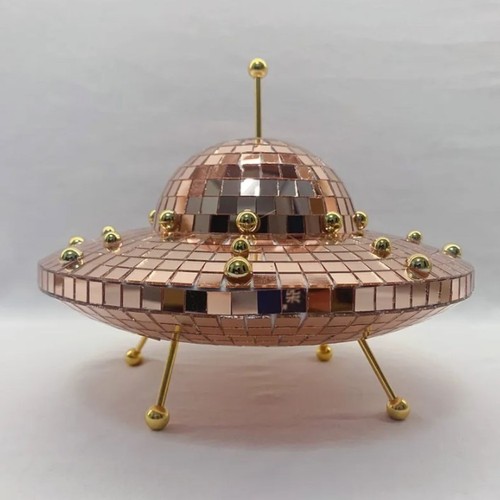 Mirror UFO Ornaments Creative Desktop Decorations New Home Decor Party - Picture 8 of 8
