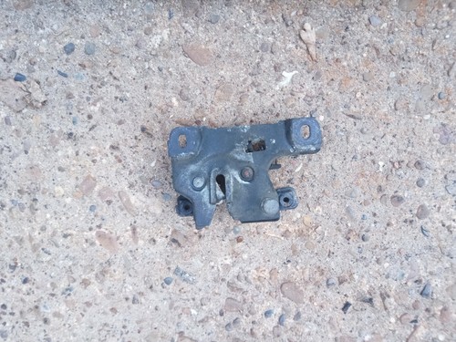 Audi A4 B5 Motorhaubenschloss Schloss Motorhaube vorne