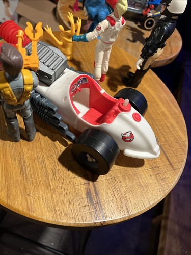 Vintage Kenner The Real Ghostbusters Action Figure Large Lot Weapons Vehicles - Picture 8 of 20