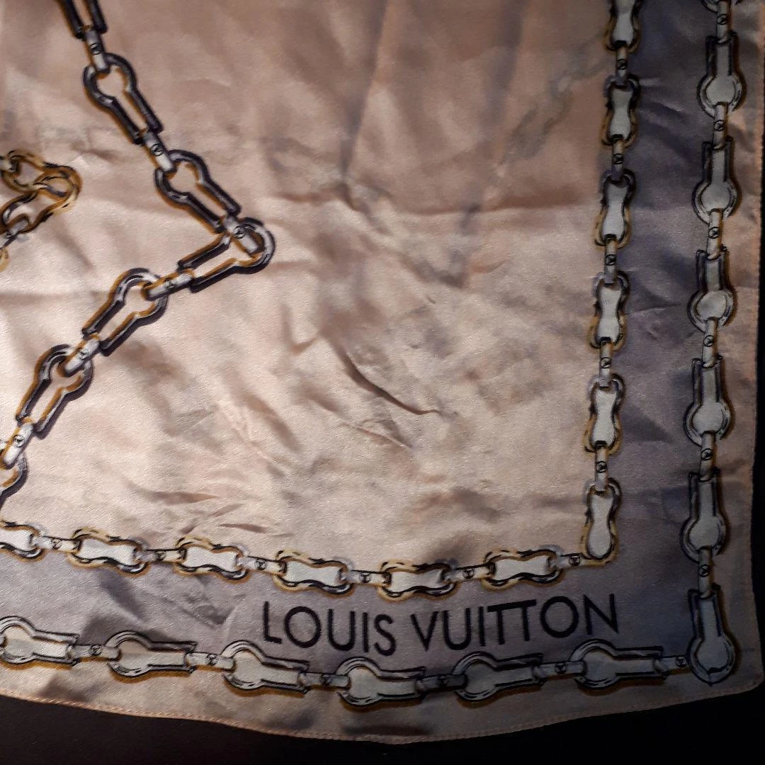 Louis Vuitton 90's Silk 100% Scarf Chain Pattern Pink