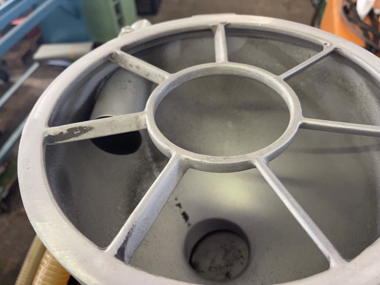 Labotek Granulattrockner DDM 120-3 inkl. Materialförderer – Bild 7