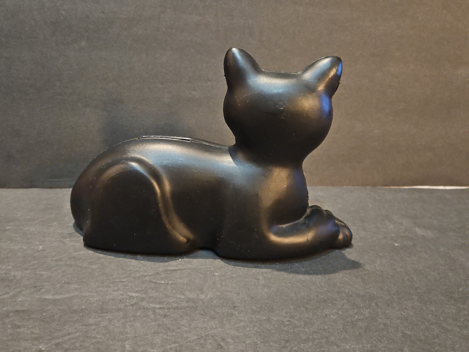 VINTAGE 1981 EVEREADY BATTERY BLACK CAT BANK ADVERTISING PROMO