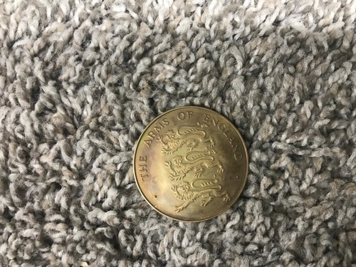 1981 5 Piece United Kingdom Commemorated Brass Token Coin Set - Picture 12 of 13