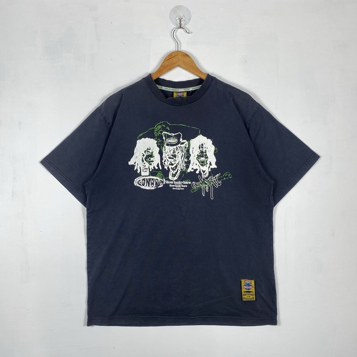 【COLOR iN ID】Vintage Pepe Circle T-Shirt Vintage 00's CONART WORLDWIDE Now Looky Here Faded Tee Shirt