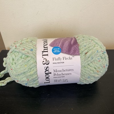 Loops & Threads Fluffy Flecks Green 202410 Polyester Yarn 7oz Bulky Yarn