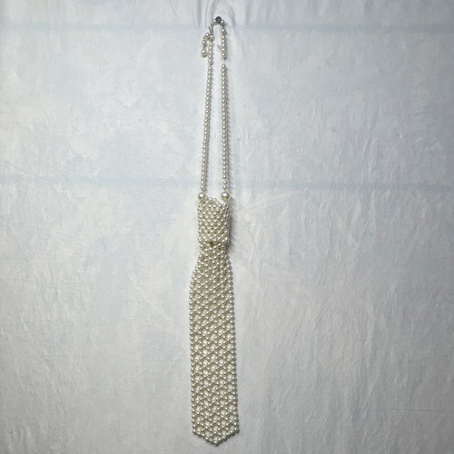 Imitation Pearl Beaded Tie Pendant Necklace White Adjustable Hook Closure