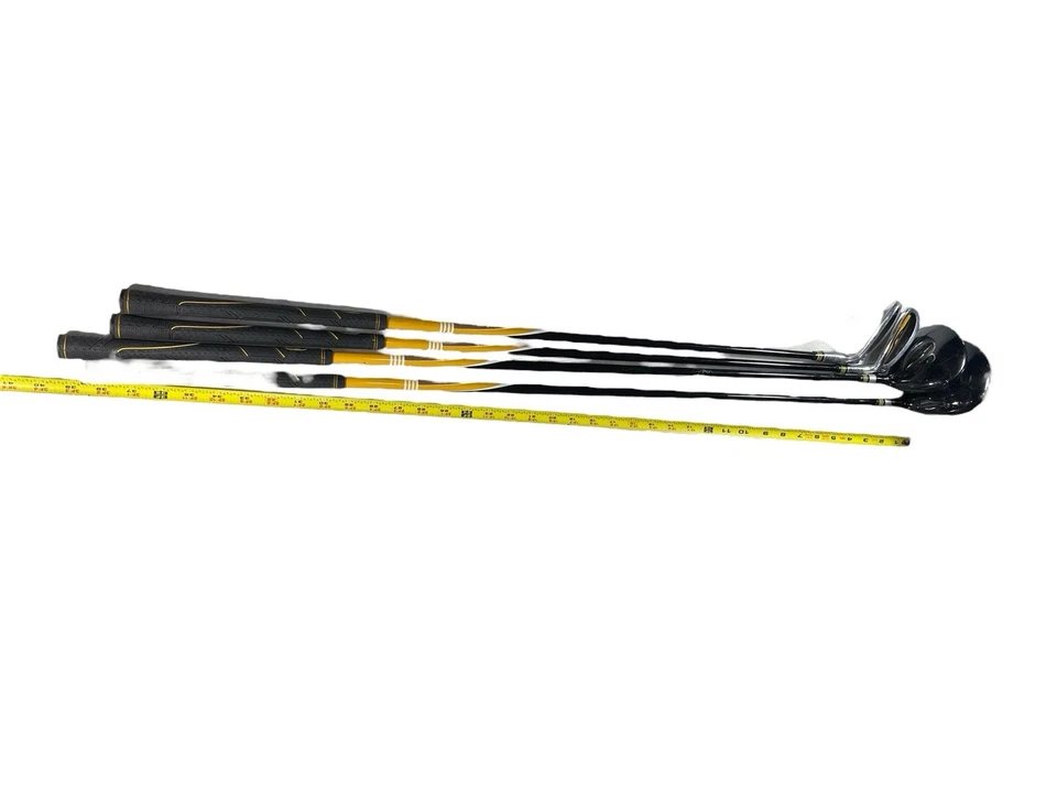 Walter Hagen Jr Series III Golf Clubs Set 4, RH, 34-39”, Driver, FW, SW, 7-Iron - Image 3 of 4