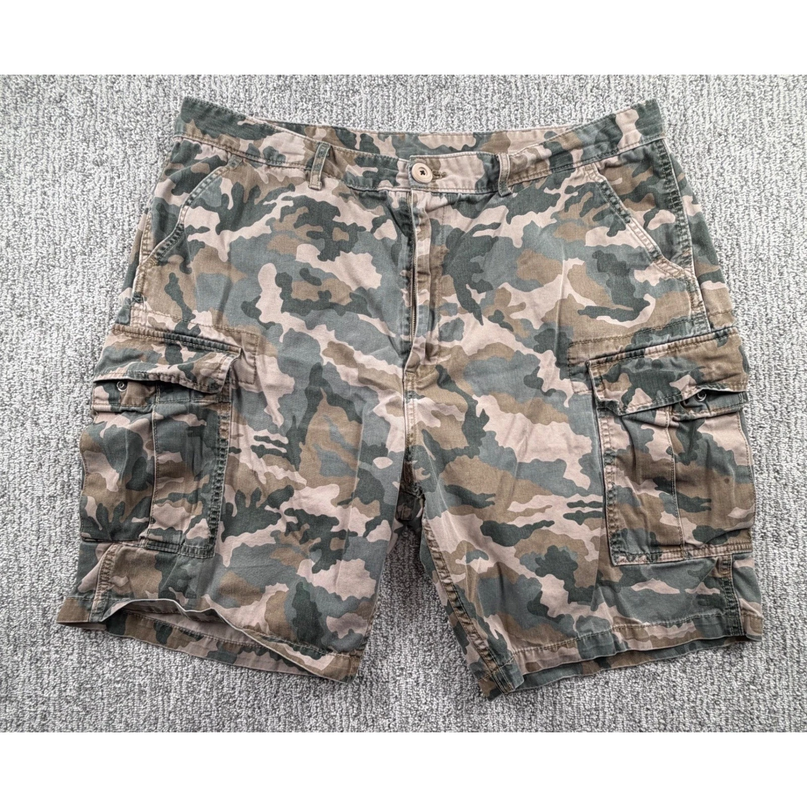 Levi's Cargo Shorts Men 40 Green Camo Multi-Pocket Cotton Twill Casual 232510015
