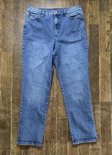 Gloria Vanderbilt Amanda Jeans Women  s Size 14 Missy W32xL28 Straight Leg Blue