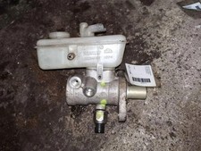 Maître-cylindre de frein Renault R9