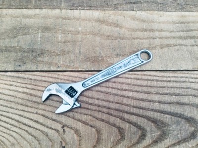 Diamond Tool and Horseshoe Co  6  Diamalloy Adjustable Wrench, Duluth, Minn USA