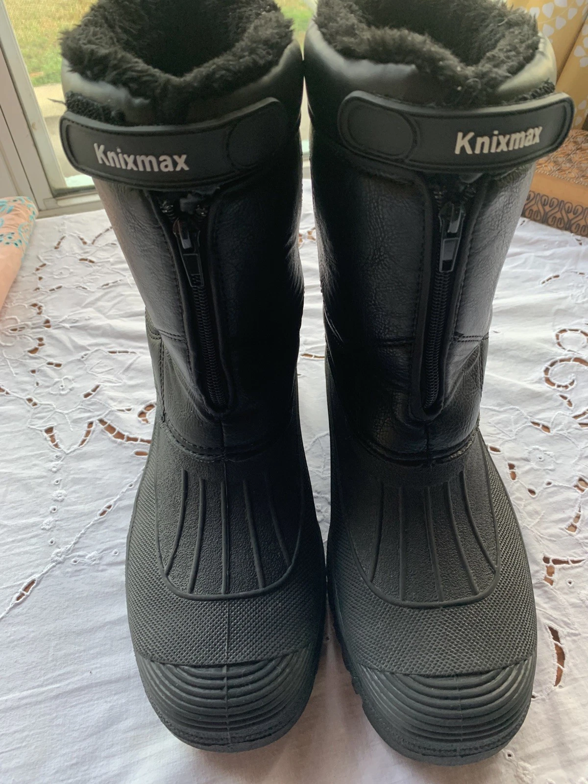 Knixmax unisex women size 11 men’s size 9 Boots Insulated Waterproof Outdoor