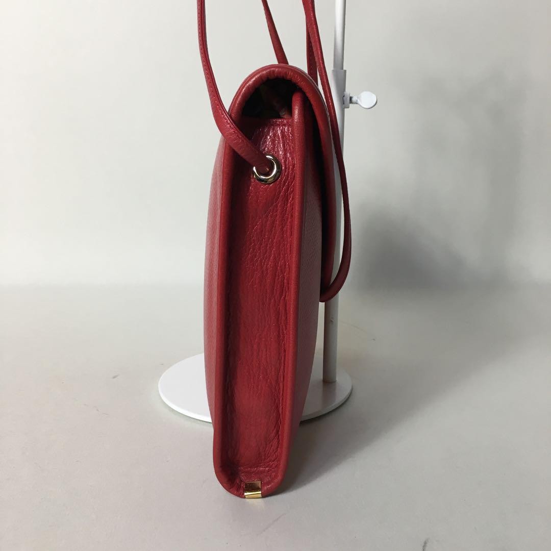 Borsa a tracolla 2507 106 Yves Saint Laurent in pelle con logo rosso ferramenta