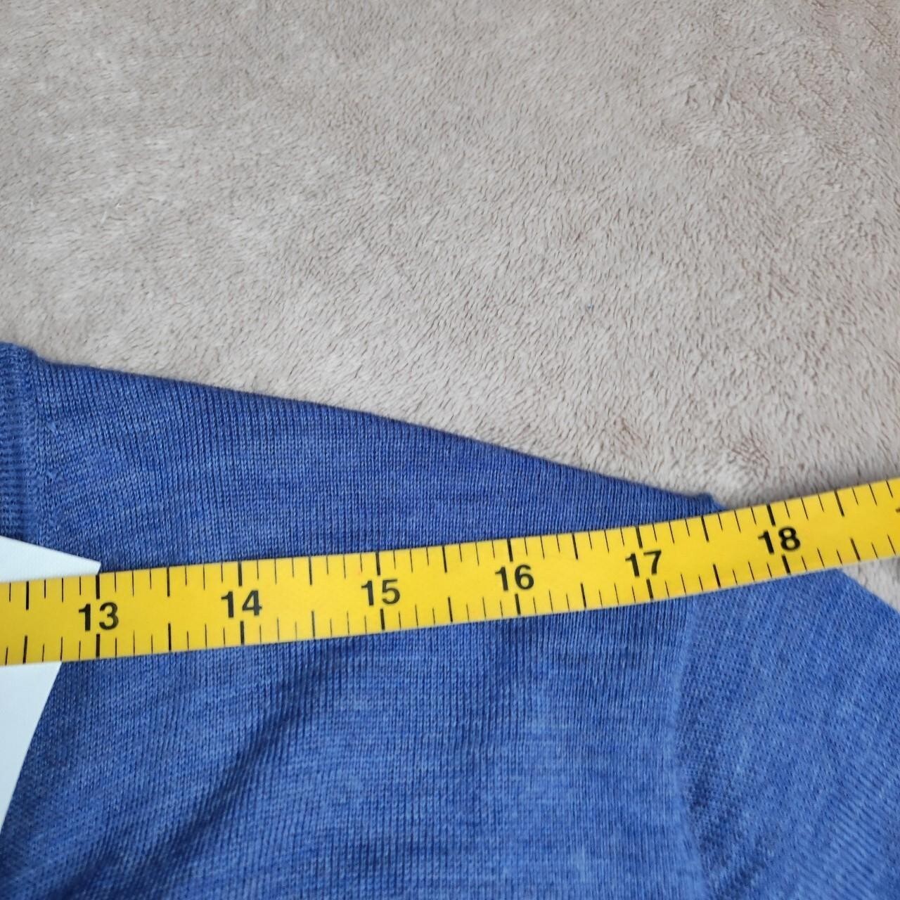 Giordano Blue Mens Sweater Jumper 100percent Wool Lightweight Size Large Modern Fit image 7