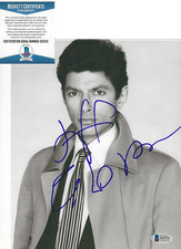 JEFF GOLDBLUM SIGNED THE FLY 8X10 PHOTO 2 JURASSIC PARK ACTOR BECKETT COA BAS