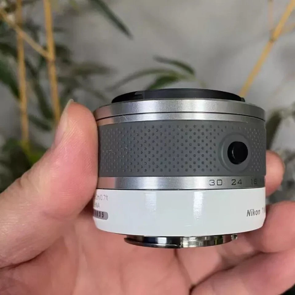 Lente de cámara Nikon 1 nikkor 10-30 mm f/3,5-5,6 J1 J2 J3 J4 J5 V1 V2 V3 - Imagen 3 de 4