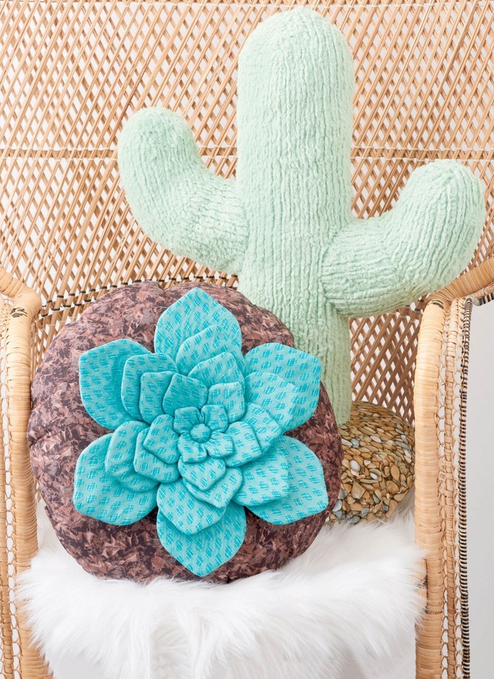 simplicity-9772-decorative-plush-cactus-pillows-sewing-pattern-skill
