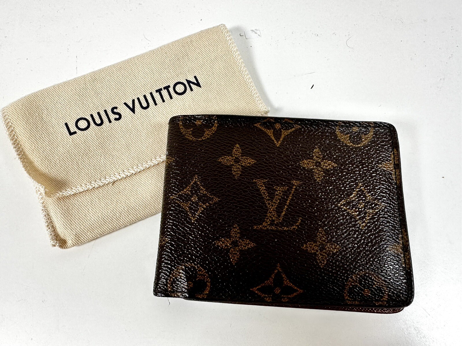 Authentic Louis Vuitton LV Brown Monogram Men