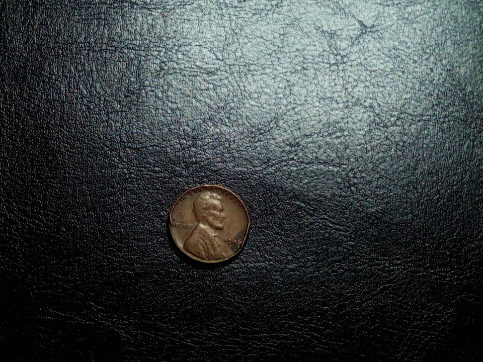 Mint Error Copper Penny 1946 p - Image 4 of 4