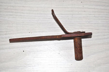 altes DDR Türscharnier Kloben - alter Lagerbestand