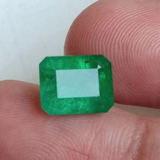 1.45 Cts Natural Zambia Emerald Octagon Cut 7x6 MM Loose Gemstone For Jewelry