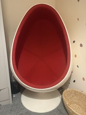 Retro Egg Pod Swivel Chair with Red Interior