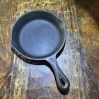 Vintage Wagner #3 Hammered Cast Iron Skillet Dual Pour Unmarked Smooth Bottom