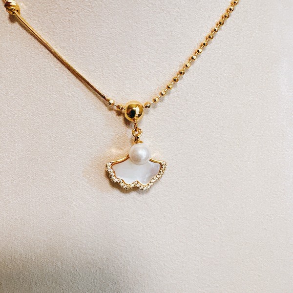 Alternate view of Gold Plated Ginkgo Shell Pendant Necklace Pearl Adjustable Chain Jewelry Gift