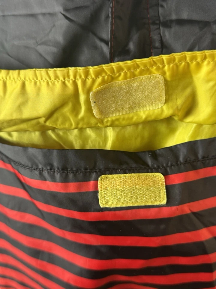 Jaqueta corta-vento vintage Corvette corrida com capuz química GM preta vermelha amarela - Imagem 4 de 4