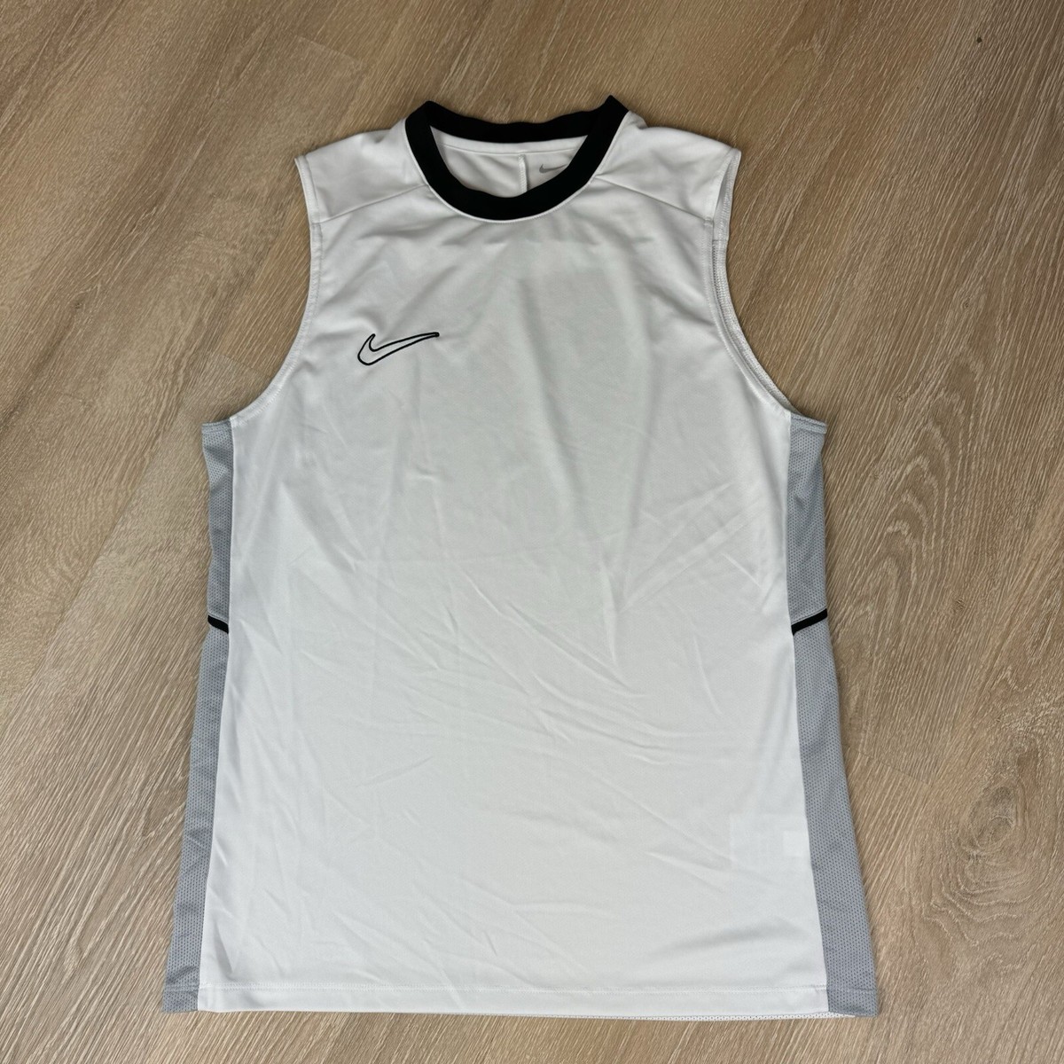 Nike Dri-FIT Soccer Futbol Sleeveless Jersey L Tank White