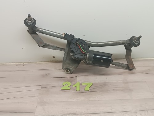 Scheibenwischermotor vorne Peugeot 206 0390241360