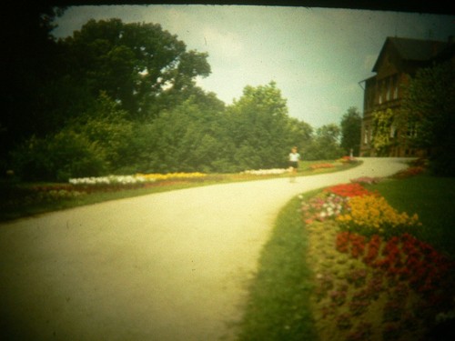 Konvolut 38 Vintage 35mm Farbfilm Dias, Bilder von Deutschland um 1950 mit Kodachromen - Bild 3 von 5