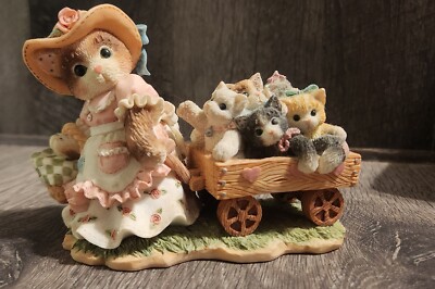 Enesco Calico Kittens #7C1/975  MOM-Maker Of Miracles 