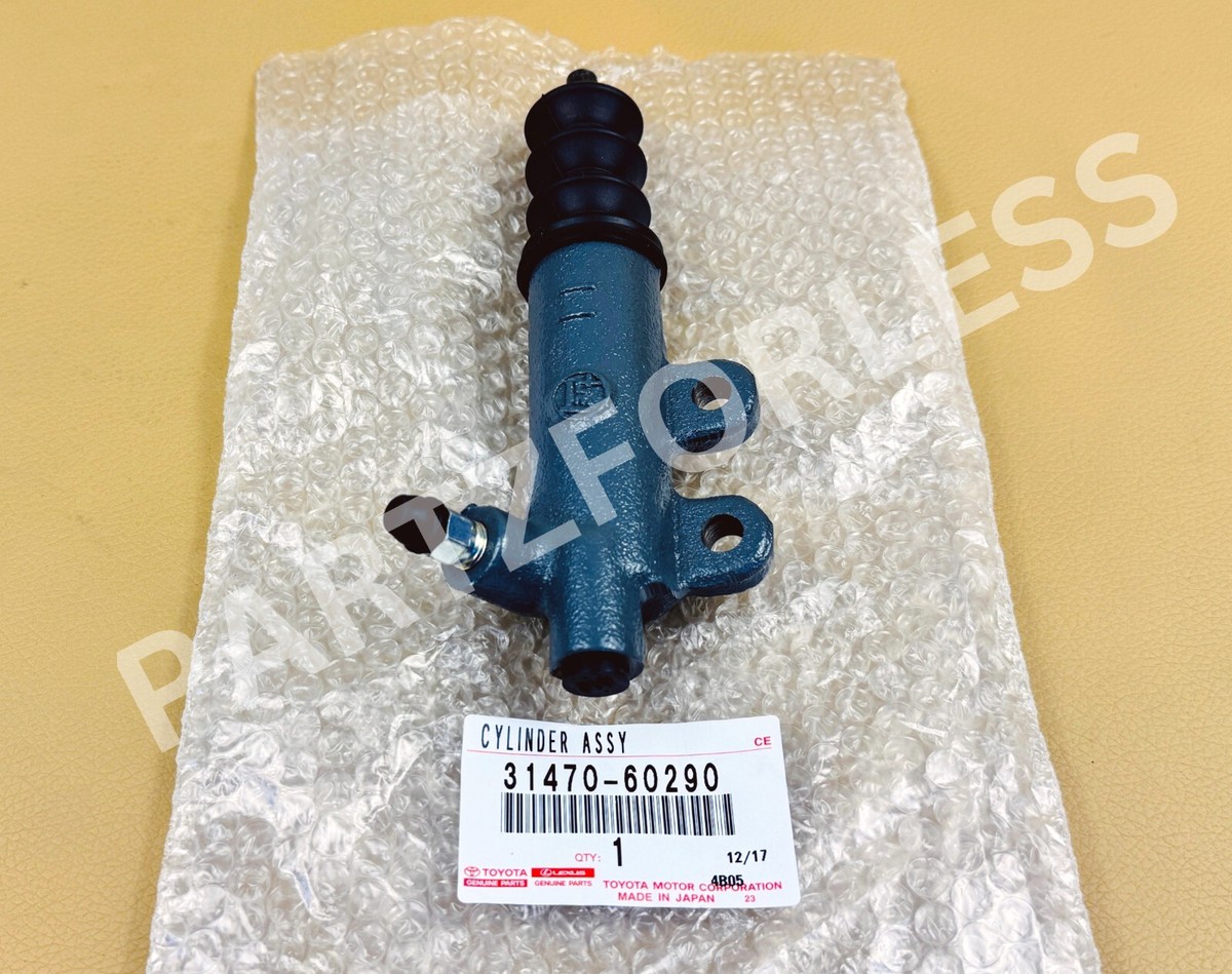 31470-60290 TOYOTA GENUINE CYLINDER ASSY, CLUTCH RELEASE