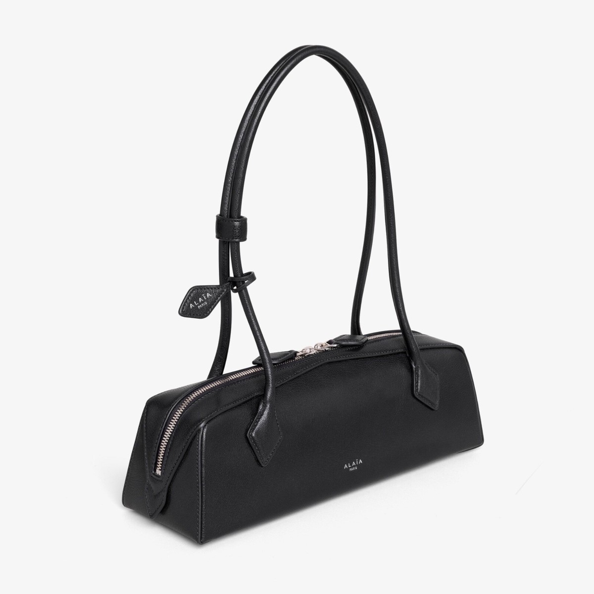 【関税&送料込】Alaia Teckel Medium Leather Shoulder Bag ALAÏA Le Teckel medium nubuck shoulder bag | NET-A-PORTER