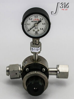 アイデンティティ　15p 15156 SMC PRESSURE REGULATOR WITH GAUGE, 0.05~0.2MPA INA-13-958