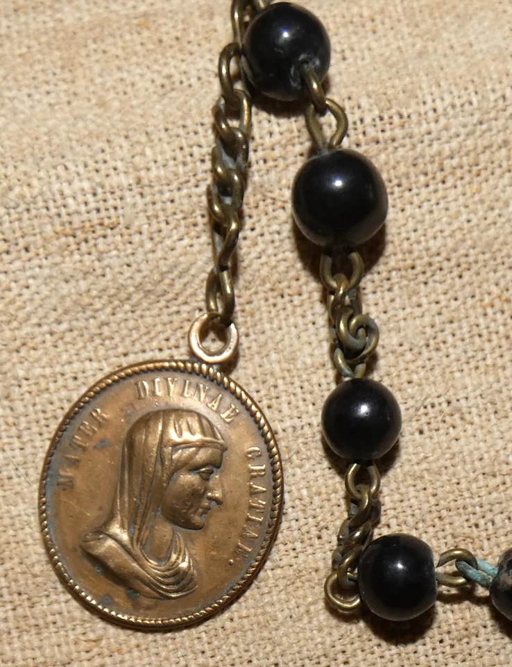 très grand chapelet ancien - Photo 2/4